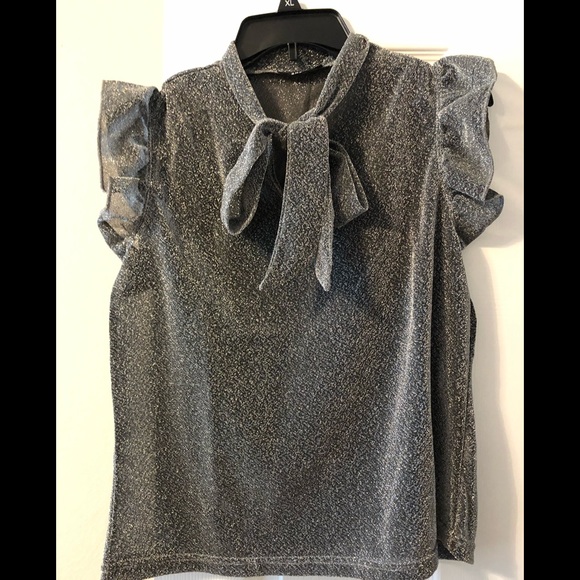 Sparkly shirt - Picture 2 of 3